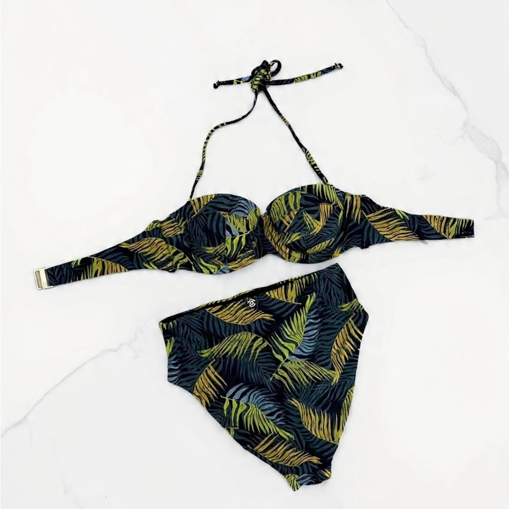 Bikini set from Victoria’s Secret swimwear - Picture 4 of 5